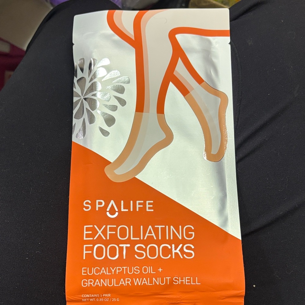 SpaLife Exfoliating Foot Socks - Orange & White